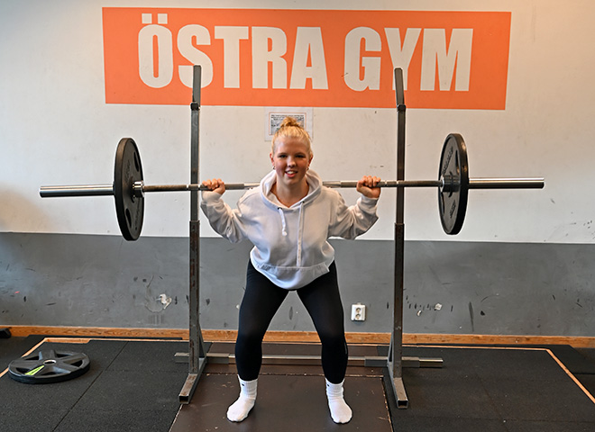 Knäböj i Östra gym.